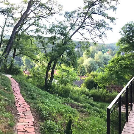 Daire Burgstrasse West Mit Garten Und Sauna Altleiningen